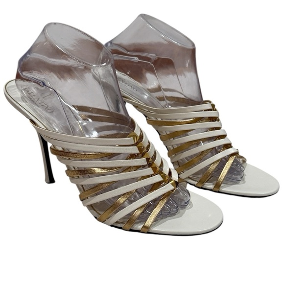 Valentino Garavani Rockstud Slides Sz 42 US 12 White Gold Leather Kitten Heel - Picture 1 of 14
